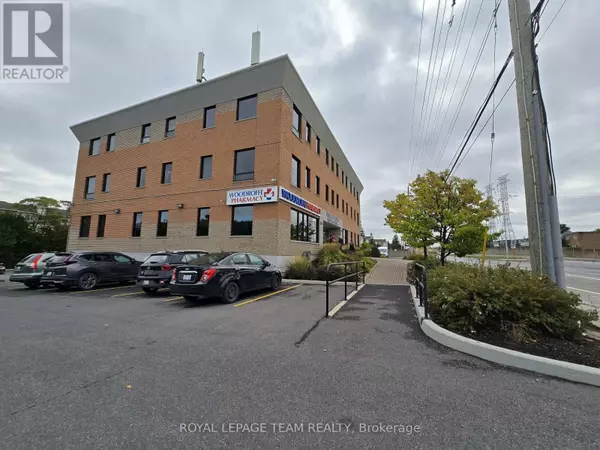 Ottawa, ON K2G1W2,1637 WOODROFFE AVE #203