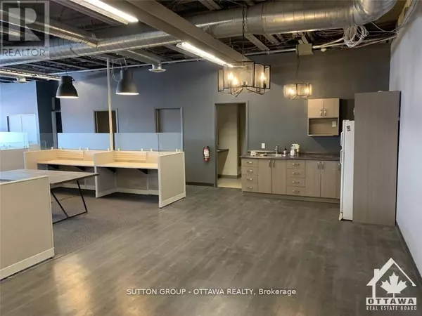 Ottawa, ON K1Y2Y1,981 Wellington ST #201