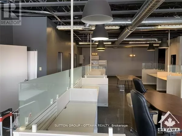 Ottawa, ON K1Y2Y1,981 Wellington ST #201