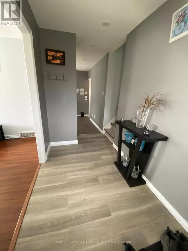 London East (east I), ON N5V3J4,114 SPEIGHT BOULEVARD