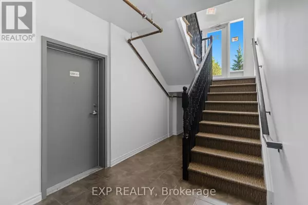 Ottawa, ON K1G4E4,330 Everest Private #A