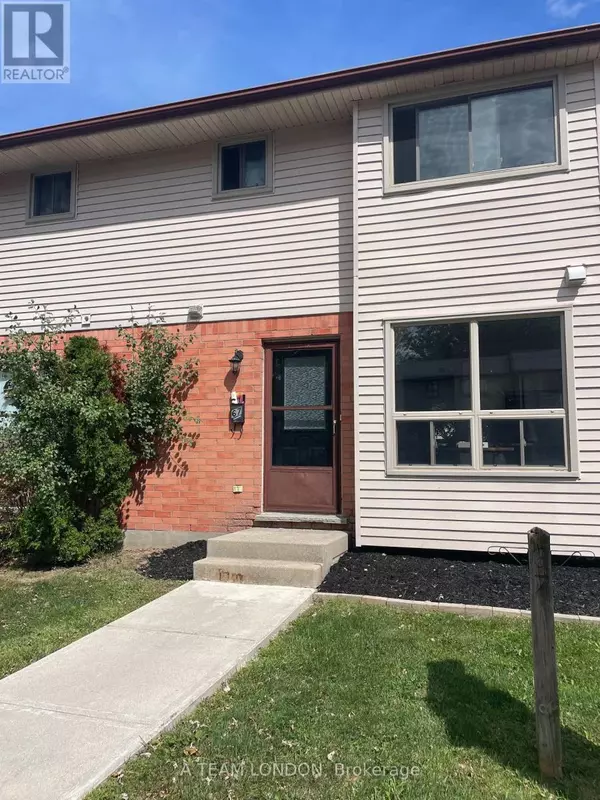 135 BELMONT DR #67, London South (south O), ON N6J4J3