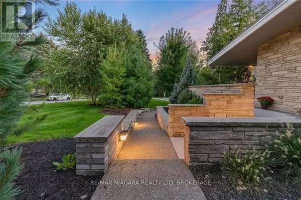 Niagara-on-the-lake (st. Davids), ON L0S1J0,2 MALLETTE CRESCENT