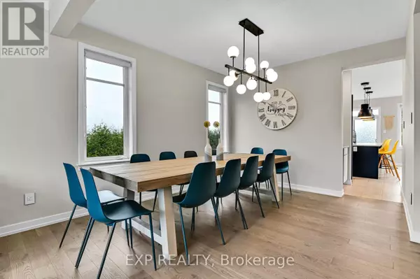 Ottawa, ON K2S1B6,364 GLOAMING CRESCENT