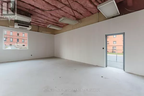 Arnprior, ON K7S1N8,104 Elgin ST West #Unit 3