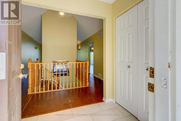 Loyalist (bath), ON K0H1G0,83 ABBEY DAWN DRIVE