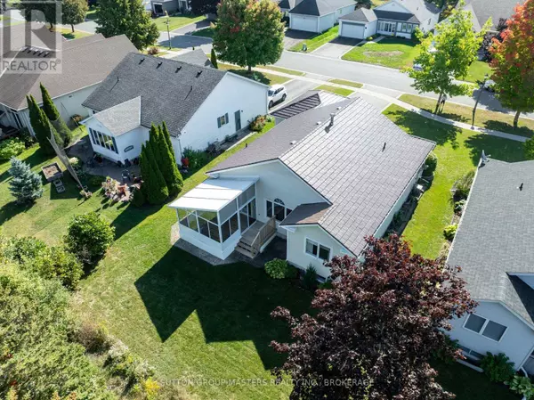 Loyalist (bath), ON K0H1G0,83 ABBEY DAWN DRIVE