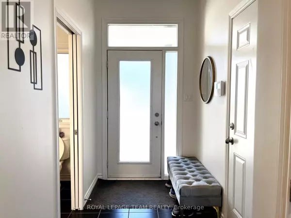 Ottawa, ON K4M0C7,642 TENNANT WAY