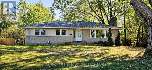 15 LOYALIST AVENUE, Loyalist (amherstview), ON K7N1K4