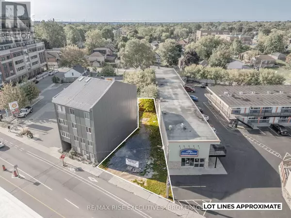 Kingston (central City East), ON K7L1E7,684 PRINCESS STREET