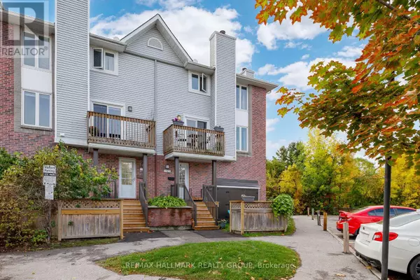 5 Timberview WAY #3, Ottawa, ON K2H9M6