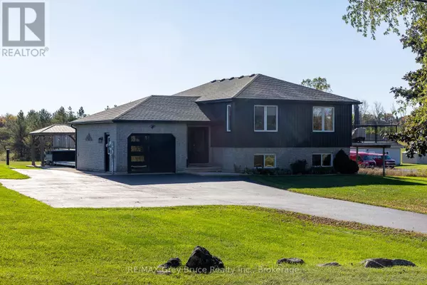 Georgian Bluffs, ON N0H2K0,200050 10 SIDE ROAD