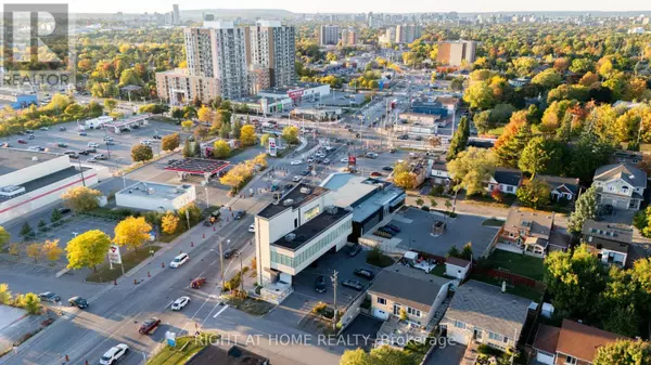 Ottawa, ON K1V7Y9,1637 BANK ST #101