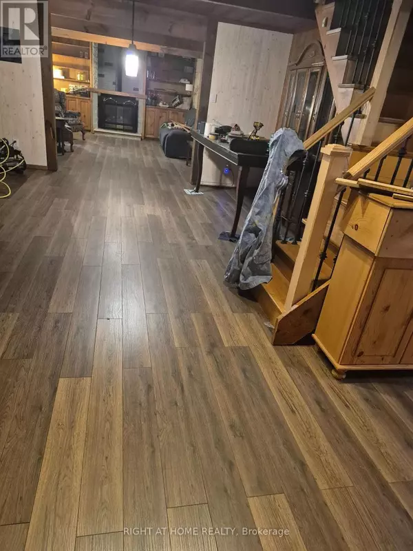 Minden Hills (lutterworth), ON K0M2L1,1130 TOWERING OAKS TRAIL W