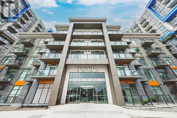 Hamilton (waterdown), ON L0K1A0,460 Dundas ST East #327