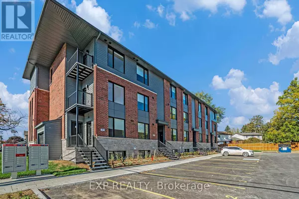 251 Castor ST #8, Russell, ON K4R0M2