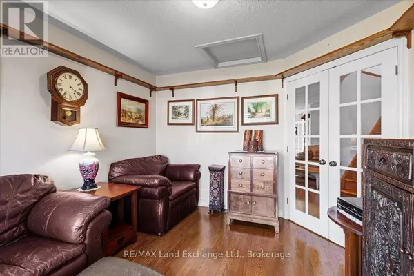 Saugeen Shores, ON N0H2C2,903 HIGHLAND STREET