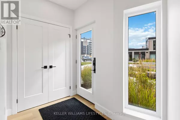 London South (south A), ON N6K0L3,2082 Lumen DR #B117