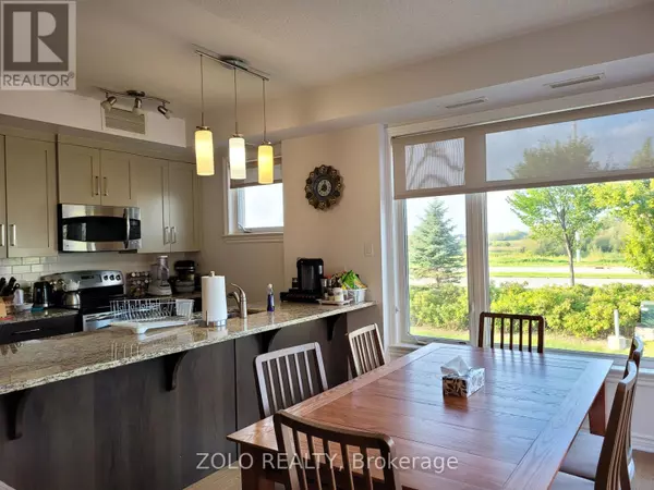 Ottawa, ON K2T0J1,130 Guelph Private #101