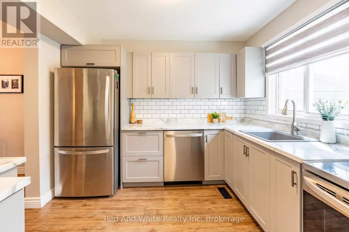 Waterloo, ON N2V1Z2,255 Northlake DR #3