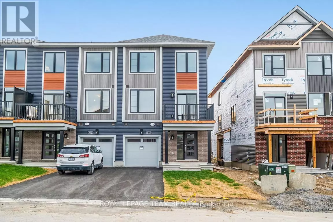 Ottawa, ON K2J7E1,975 ATHENRY COURT
