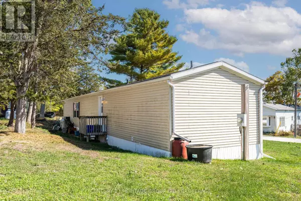 Loyalist (lennox And Addington - South), ON K0H1G0,5633 Bath RD #7