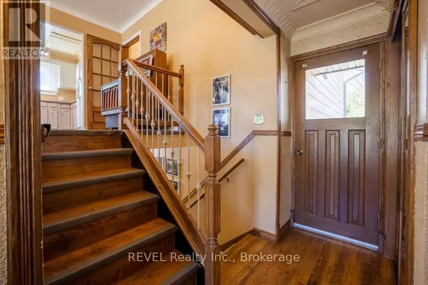 Welland (n. Welland), ON L3C1W4,43 TRELAWN PARKWAY