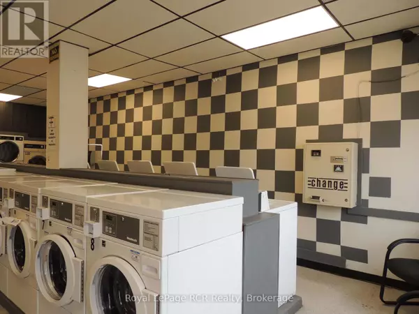 West Grey, ON N0G1R0,203 GARAFRAXA STREET S