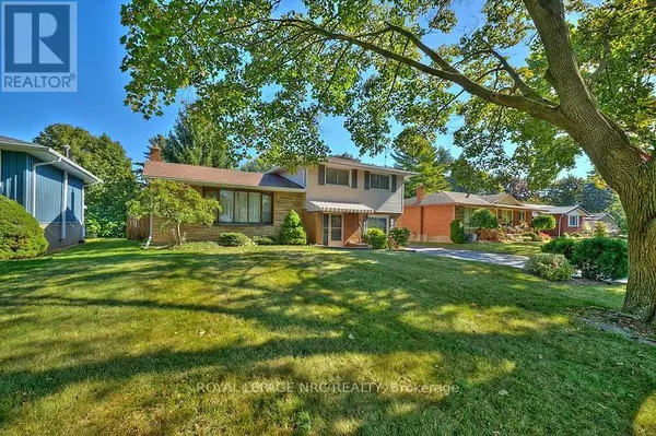 8 LA SALLE DRIVE, St. Catharines (vine/linwell), ON L2M2E4