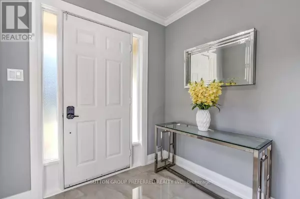 London South (south N), ON N6J4R1,163 Pine Valley DR #12