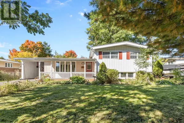 229 KENNEDY LANE W, Ottawa, ON K1E1G5