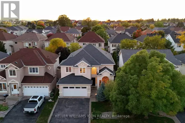 10 PONDHOLLOW WAY, Ottawa, ON K2J4Y4