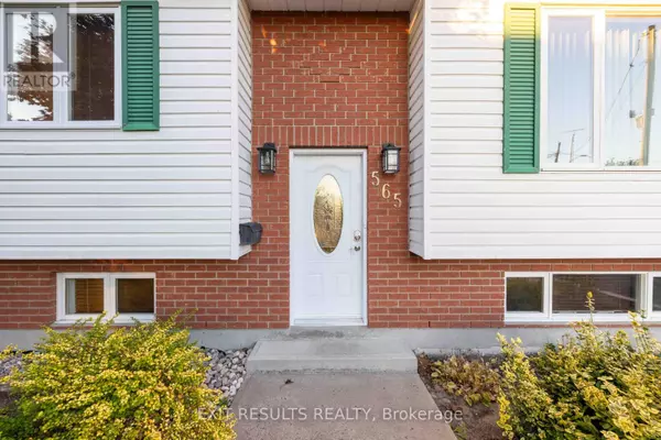 Alfred And Plantagenet, ON K0B1A0,565 BOLT ROAD