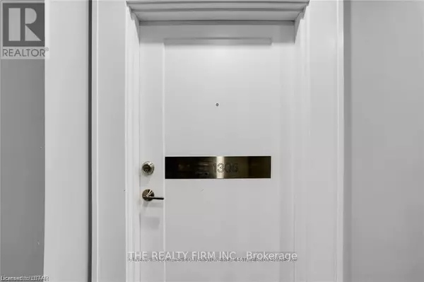 London East (east F), ON N6A2S6,505 Talbot ST #1305