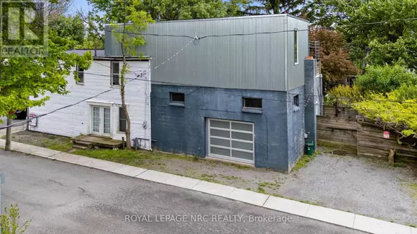 Fort Erie (crystal Beach), ON L0S1B0,301 DERBY ROAD