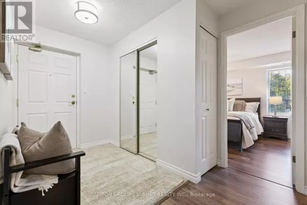 Guelph (junction/onward Willow), ON N1H8J3,281 Bristol ST #401