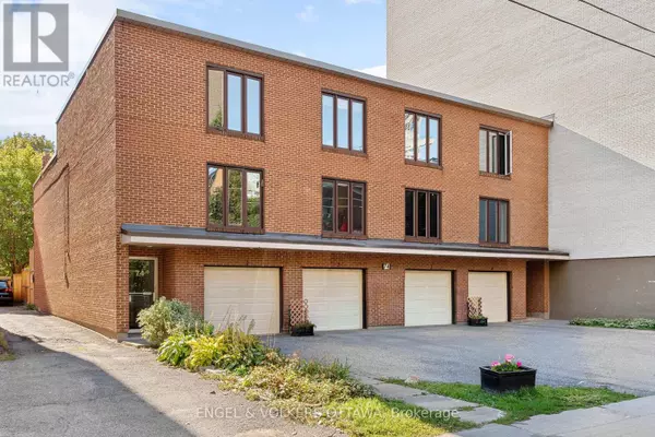 74 Somerset ST West #4, Ottawa, ON K2P0H5