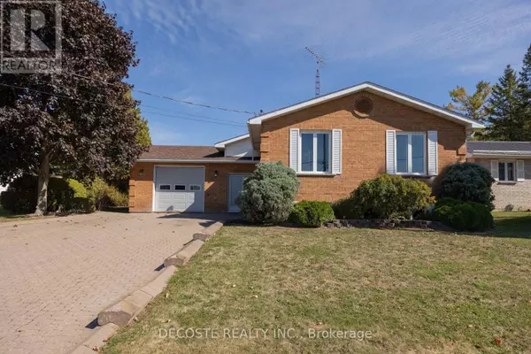 North Glengarry, ON K0C1A0,515 TOBIN STREET