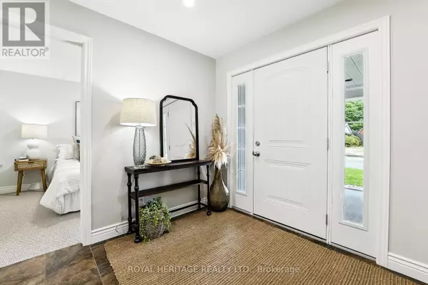 Brighton, ON K0K1H0,38 ALICE STREET