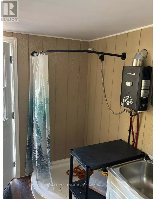 Addington Highlands (addington Highlands), ON K0H1P0,2650B UPPER FLINTON ROAD