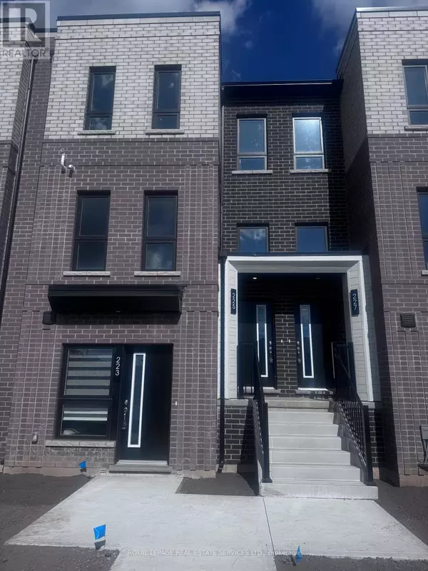 Hamilton (waterdown), ON L8B1Y4,227 BURKE STREET