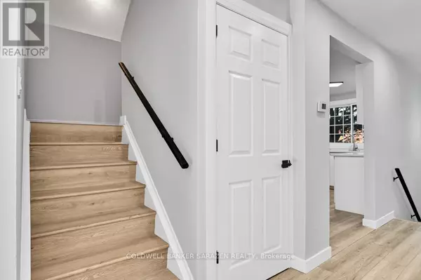 Ottawa, ON K1T1W6,54 GREENBORO CRESCENT