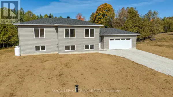 Lanark Highlands, ON K0G1K0,231 PRETTY DRIVE