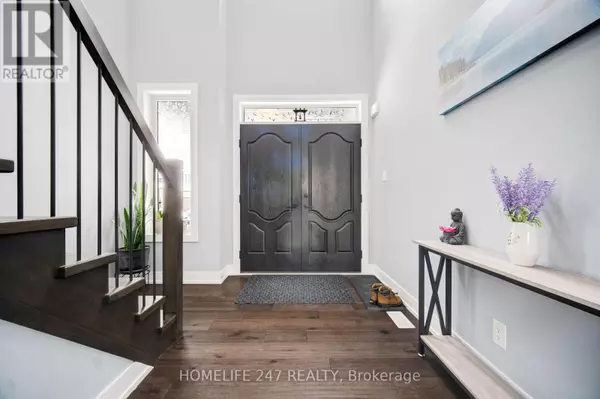 London North (north S), ON N6G0Z7,2149 TOKALA TRAIL