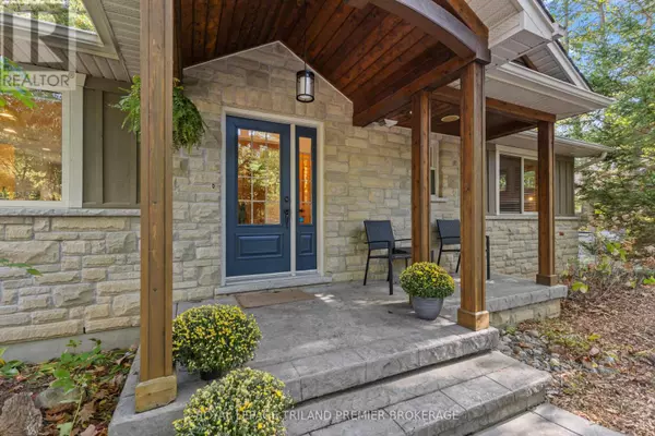 Lambton Shores (grand Bend), ON N0M1T0,10300 BEACH O'PINES ROAD