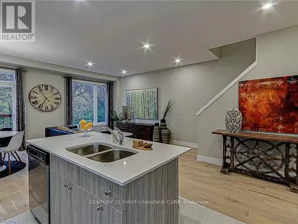 London East (east D), ON N5V0C5,177 Edgevalley RD #118