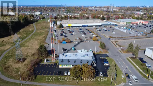 Ottawa, ON K2G5X6,595 WEST HUNT CLUB ROAD