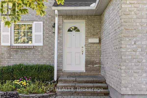 Ottawa, ON K1C4V5,1678 BOISBRIAND CRESCENT