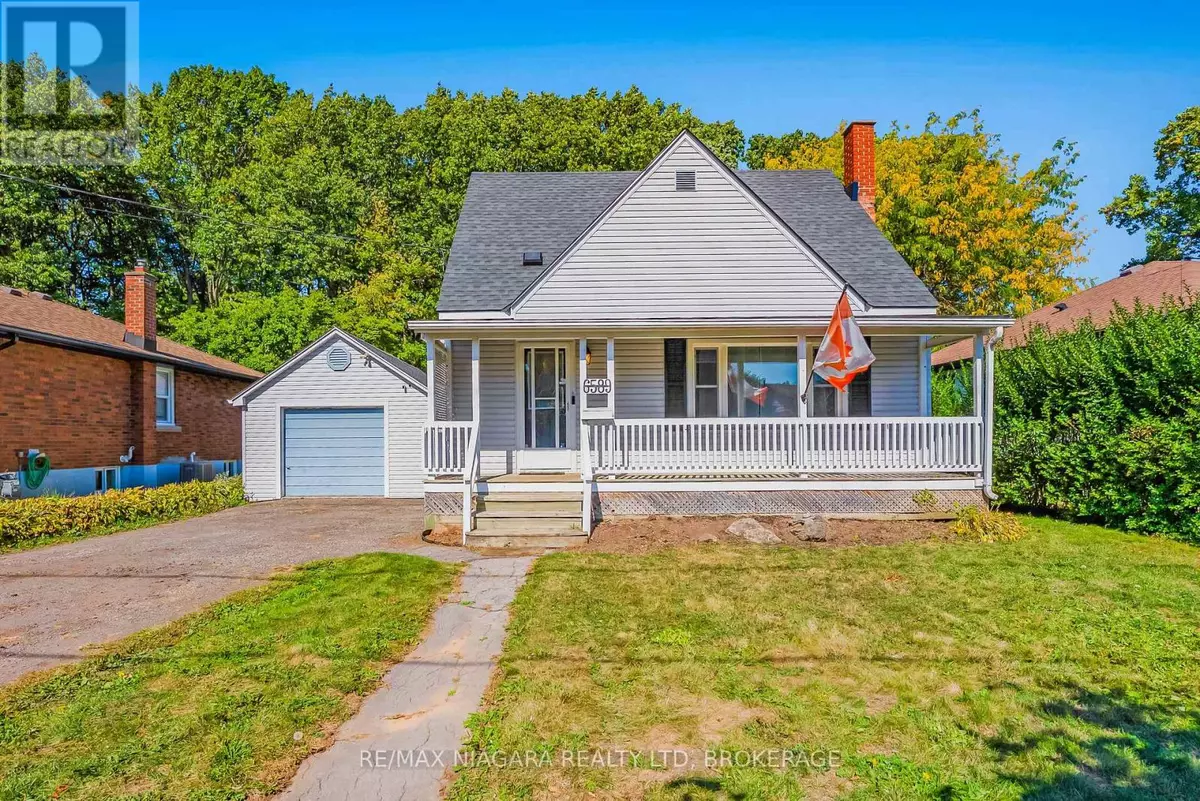 Niagara Falls (dorchester), ON L2G2P9,6589 DUNN STREET