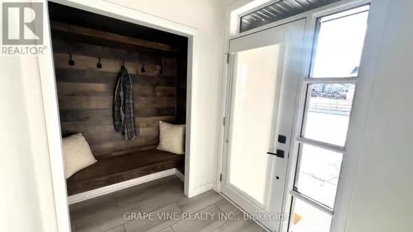 Ottawa, ON K2J6V4,2057 CALTRA CRESCENT